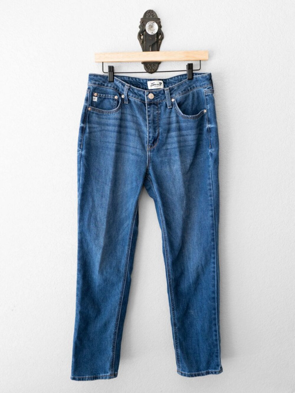 Seven7 Stretch Jeans Womens Size 8 Medium Wash Straight Leg Mid Rise Classic Den